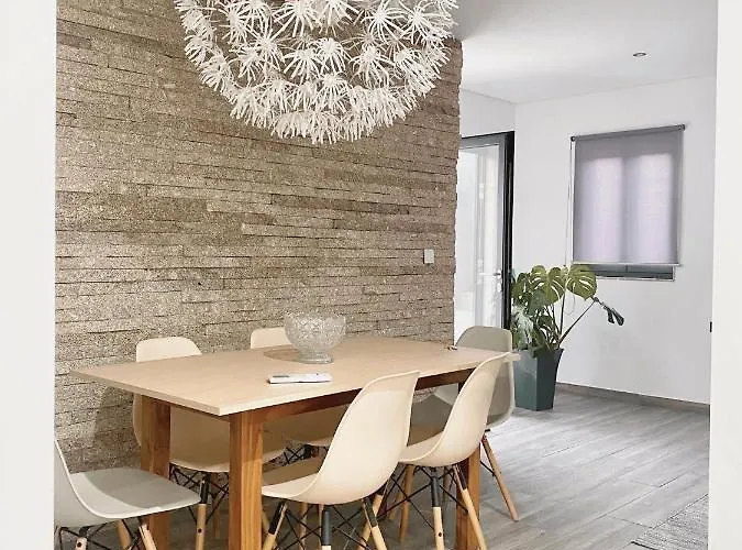 Casa Dos Avos بيت للعطل *